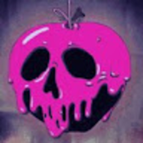 Meet your Posher, Adiah - Picture 1 of 1